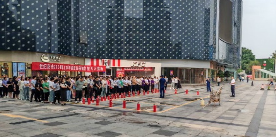 1737869347378202.png image.png